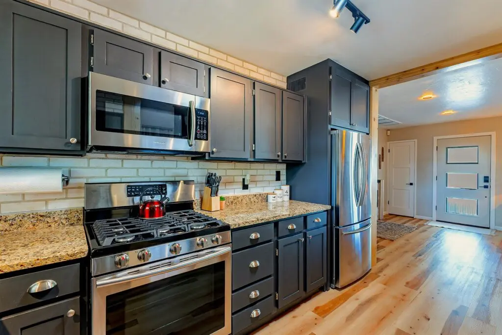 1633ff52 31d3 4ab3 90a1 7dbcb2b2fa83