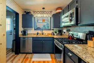 1876a9d9 b1f9 4b5a bf6d 002cf23c5f18