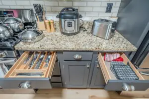 80d2f70f a64d 4e75 a911 6b29fe0139bf