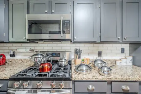 853fb0c8 77e9 4b43 95a8 9757958e14ea