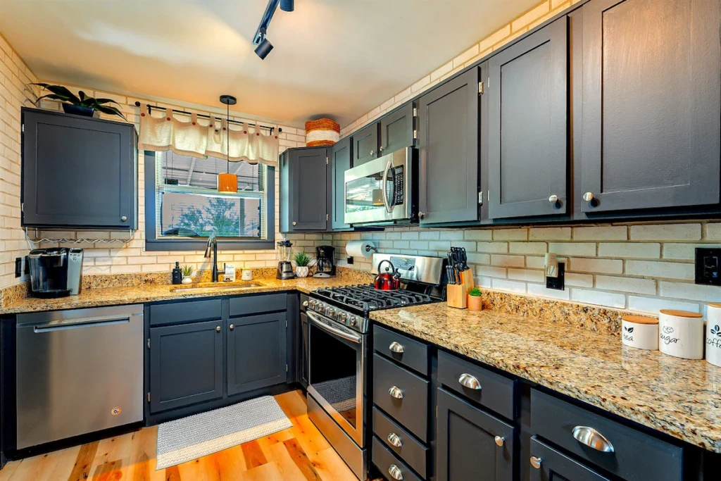 e26190b3 4fe2 462c 903d 3683fa409f85